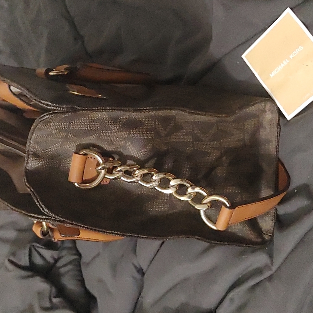 Michael Kors Brown Signature Coated Canvas and Leather Hamilton East West Tote - Picture 8 of 8